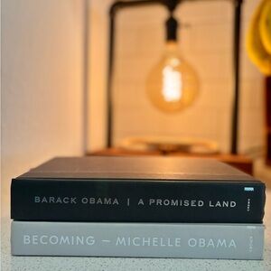 Collectors Staging Book Set